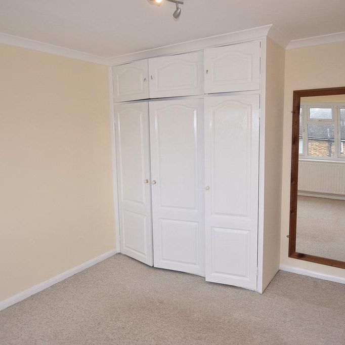 2 bedroom maisonette to rent - Photo 1