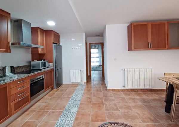 FOR RENT: SPACIOUS AND ELEGANT 4-BEDROOM BUNGALOW FOR LONG TERM