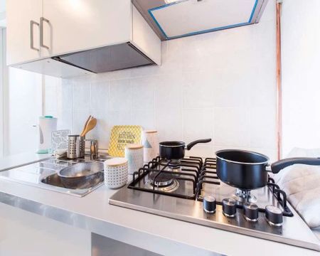 Via Pasquale Fornari, Milan, Lombardy 20146 - Photo 2