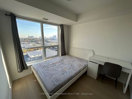 For Lease - 151 Village Green Square Unit# 1401, Toronto, Ontario - Photo 2