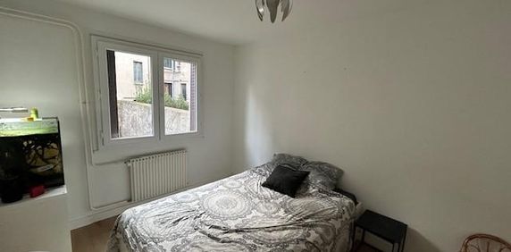 Location Appartement 3 pièces 55m² CLERMONT FERRAND 63000 - Photo 2