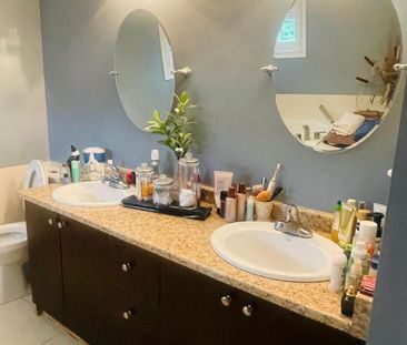 For Lease - 966 Silversmith Street, London North, Ontario - Photo 4