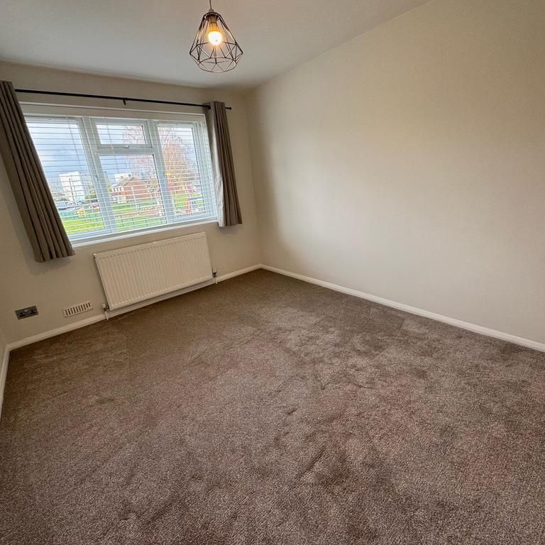 2 bedroom semi-detached house to rent - Photo 1