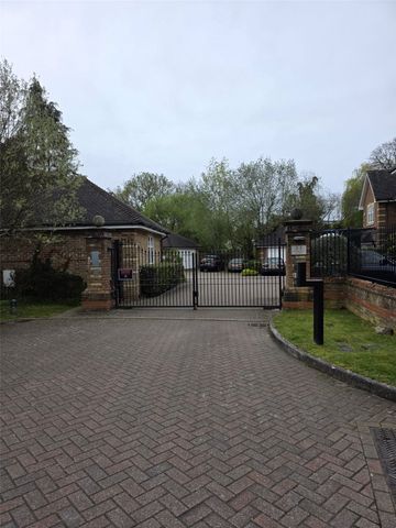 Sandridge Close, Hadley Wood - Photo 4