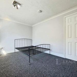 1 bedroom detached house to rent - Photo 2