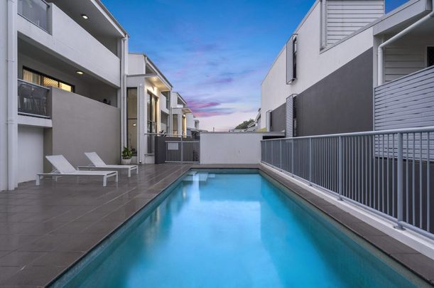 19, Baringa Street, QLD, Morningside - Photo 1