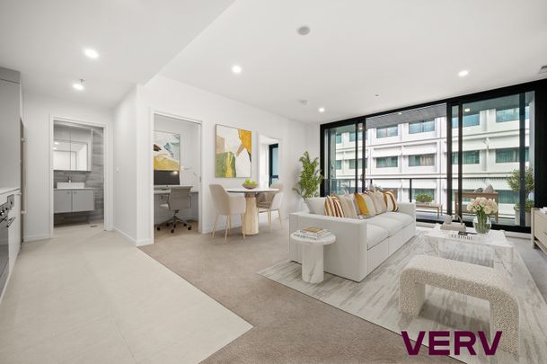 GORGEOUS ONE-BEDROOM APARTMENT - Photo 1