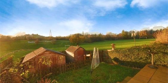 Sandringham Road, Buckland, Newton Abbot, Devon, TQ12 - Photo 3