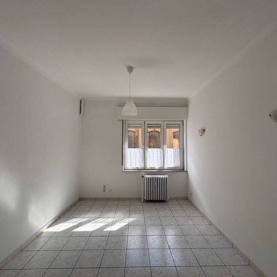 Appartement te huur - Foto 1