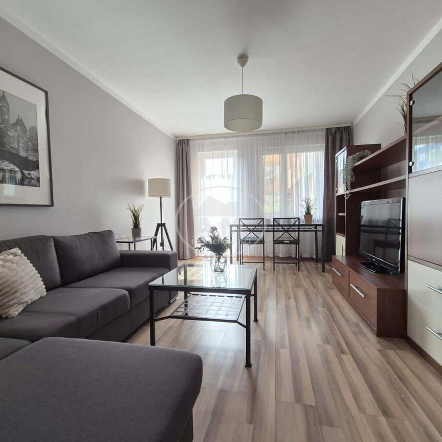 Osobne pokoje, tramwaje, autobusy, Gaj - Фото 1