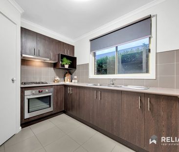 17a Joybells Crescent, Tarneit, Vic 3029 - Photo 6