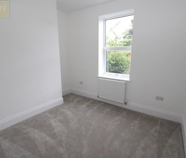 5 bedroom terraced house to rent - Photo 2