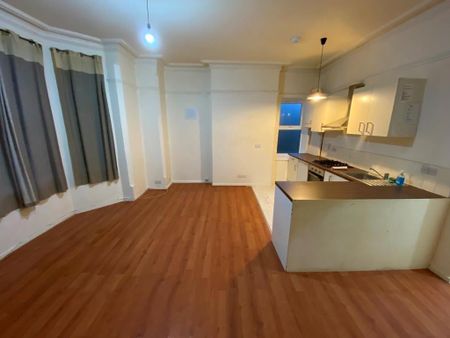 1 Bed Flat, Tavistock Court, LU1 - Photo 5