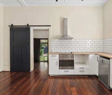 Clive Road Charm - Photo 6