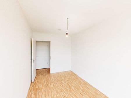 Ihr neues Familienzuhause: 6-Zimmer-Wohnung mit Balkon - Photo 4