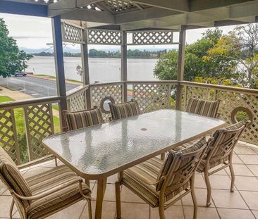 Be regal by the River! - Photo 2