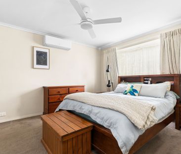 Quiet Cul-de-Sac - Close to Amenities - Perfect Family Living - Photo 2