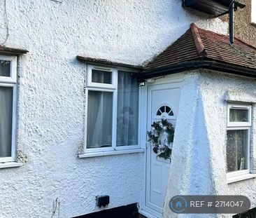 2 bedroom terraced house to rent - Photo 4