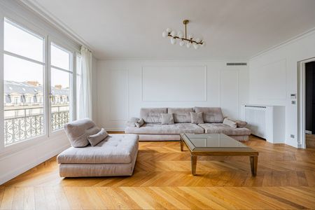 Avenue Montaigne - Photo 2