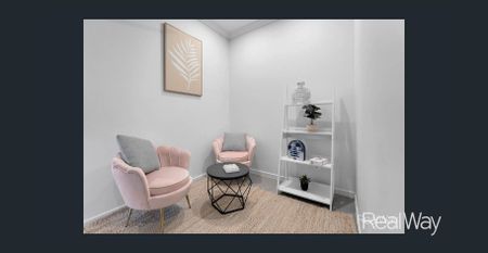 Modern Family Home in a Quiet Spring Mountain Cul-de-Sac - Photo 4