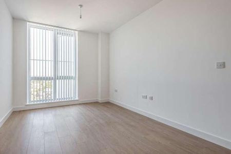 Royal Winchester House, Bracknell, RG12 - Photo 3