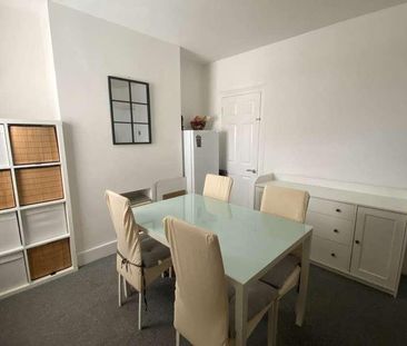 Kitchener Road, Rochester, Kent, ME2 - Photo 2