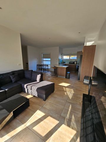 Airport West - Photo 3