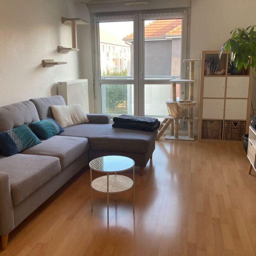 A LOUER A TROYES (10000 AUBE) - au 64 RUE DE LA PAIX : Dans Résidence Sécurisée - APPARTEME... - Photo 1