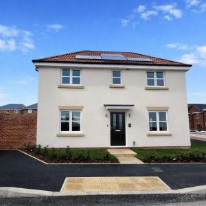Yorkfield Drive, Copmanthorpe, York, YO23 - Photo 1