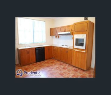 Spacious, Stylish & Perfectly Located Family Home! 📍 81 Leumeah Roa... - Photo 6