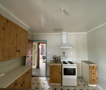 3 Bedroom Home - Photo 3