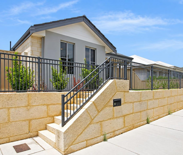 Spacious Family Home in a Convenient Byford Location - Photo 1