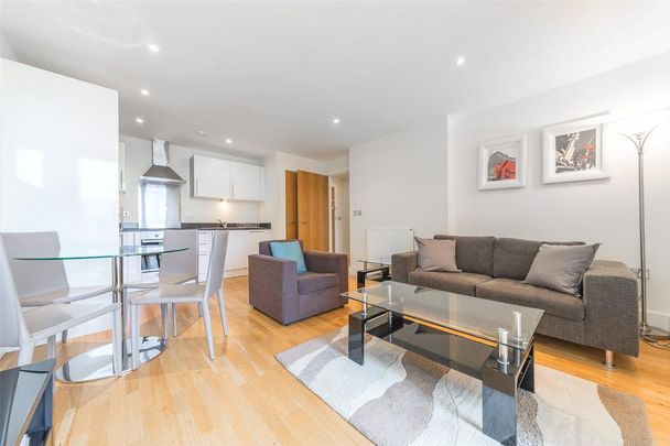 1 bedroom apartment to rent - Photo 1