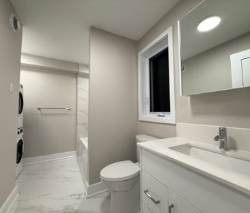 342 Fifth Avenue - Photo 2