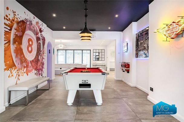 5 bedroom detached house to rent - Photo 1