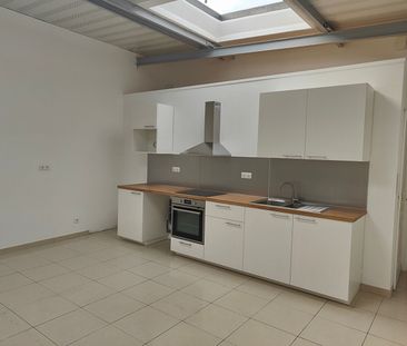Location Appartement 3 pièces 79m² - Photo 1