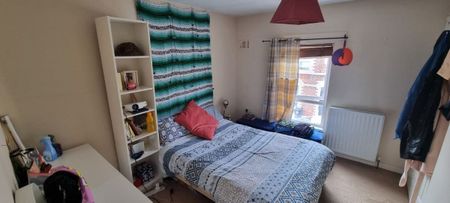 10 Maryville Avenue, Belfast BT9 7HE - Photo 2