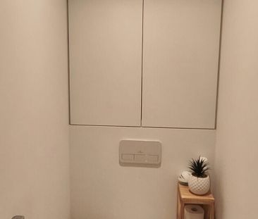 Appartement te huur in Ukkel voor € 1.350 met 1 slaapkamer - Photo 2