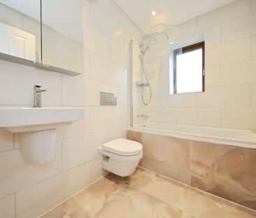 Lynwood Drive - Photo 6