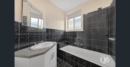 Charming 2-Bedroom in Prime Yarraville Location - Photo 4