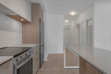 For Lease - 70 Annie Craig Drive Unit# 3603, Toronto, Ontario - Photo 4