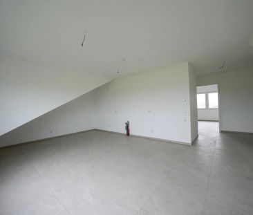 Hochwertige Dachgeschosswohnung in idealer Lage! - Foto 5