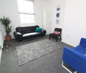 Glossop Road, Sheffield, S10 - Photo 2