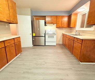 For Lease - 1097 Parthia Crescent, Mississauga, Ontario - Photo 6