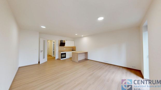 Pronájem bytu 1+kk 52 m² - Photo 1