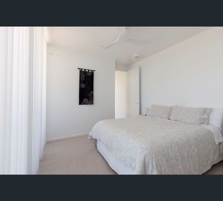 1/9 Bottlebrush Avenue, Noosa Heads, Qld 4567 - Photo 5