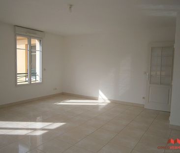 Location Appartement 2 pièces 65m² - Photo 2