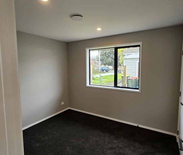 Comfortable Living - Photo 3