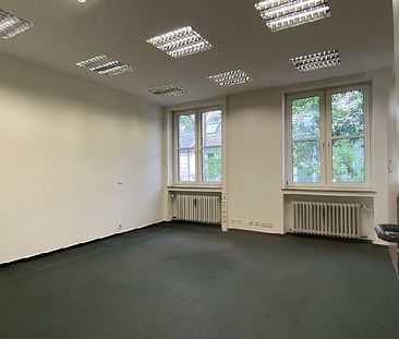 REPRÄSENTATIVES BÜROHAUS IM HERZEN DER KREFELDER INNENSTADT ZU VERMIETEN! - Foto 2