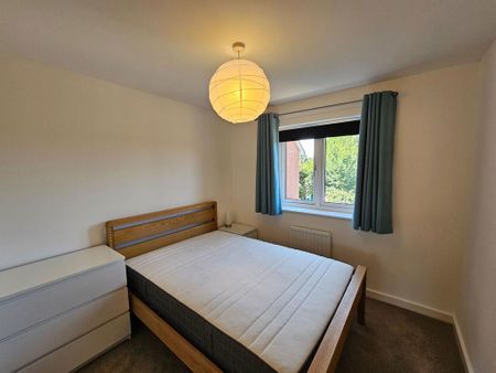 3 bedroom semi-detached house to rent - Photo 3